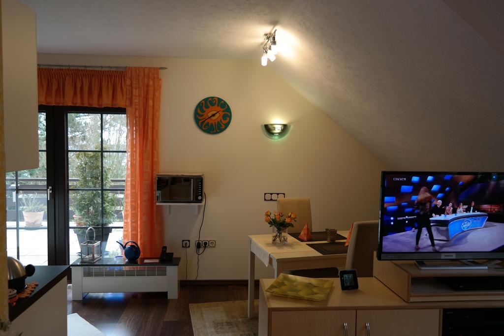 Ferienwohnung Orchidee Bad Muenstereifel Exterior photo